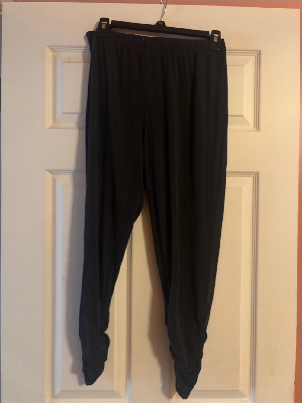 Beau Jours Black Women's Scrunched Pants